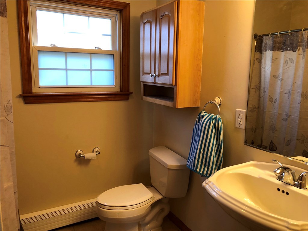 271 Great Road North Smithfield, RI 02896 - Photo 15 of 30 1st floor full bathroom