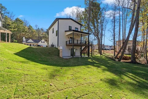 $475,000 | 752 Crystal Bay Road, Villa Rica, GA 30180