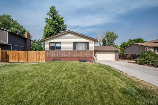 $350,000 | 4 Wallflower Court, Pueblo, CO 81001