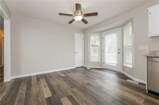 $2,175 | 1312 Stonecrest Drive, Kearney, MO 64060