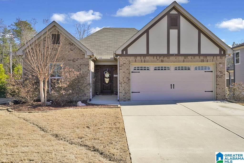 1061 Garnet Drive Calera, AL 35040 - Photo 1 of 29