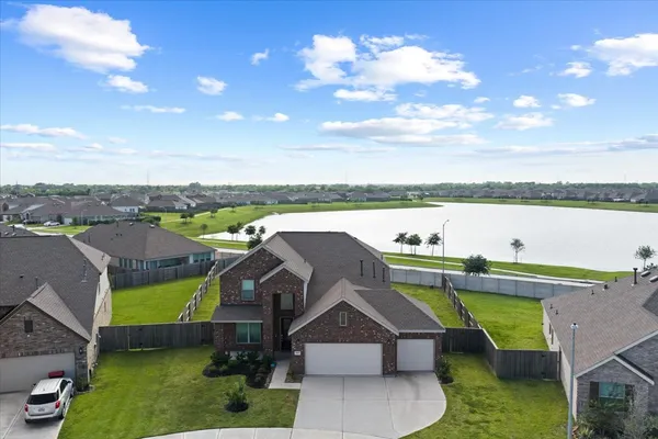 $369,900 | 4403 Aspen Colony Lane, Baytown, TX 77521