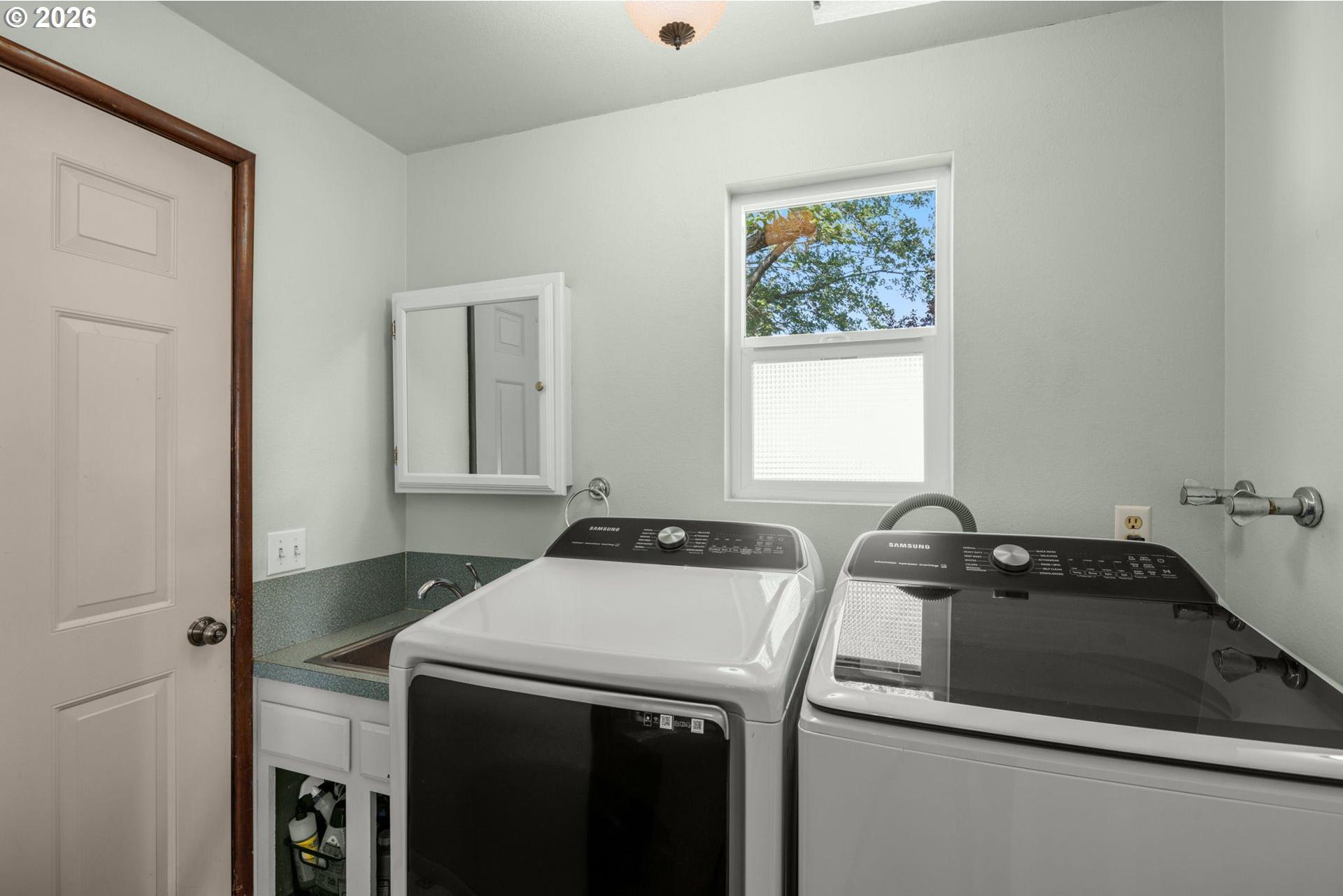 891 Frankton Road Hood River, OR 97031 - Photo 29 of 48 Gallery Image 29