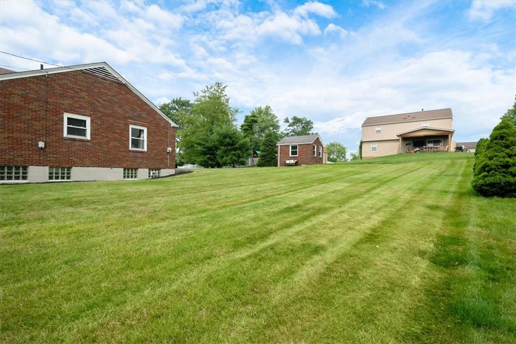 128 Shafer Road Coraopolis, PA 15108 - Photo 34 of 39 Gallery Image 34
