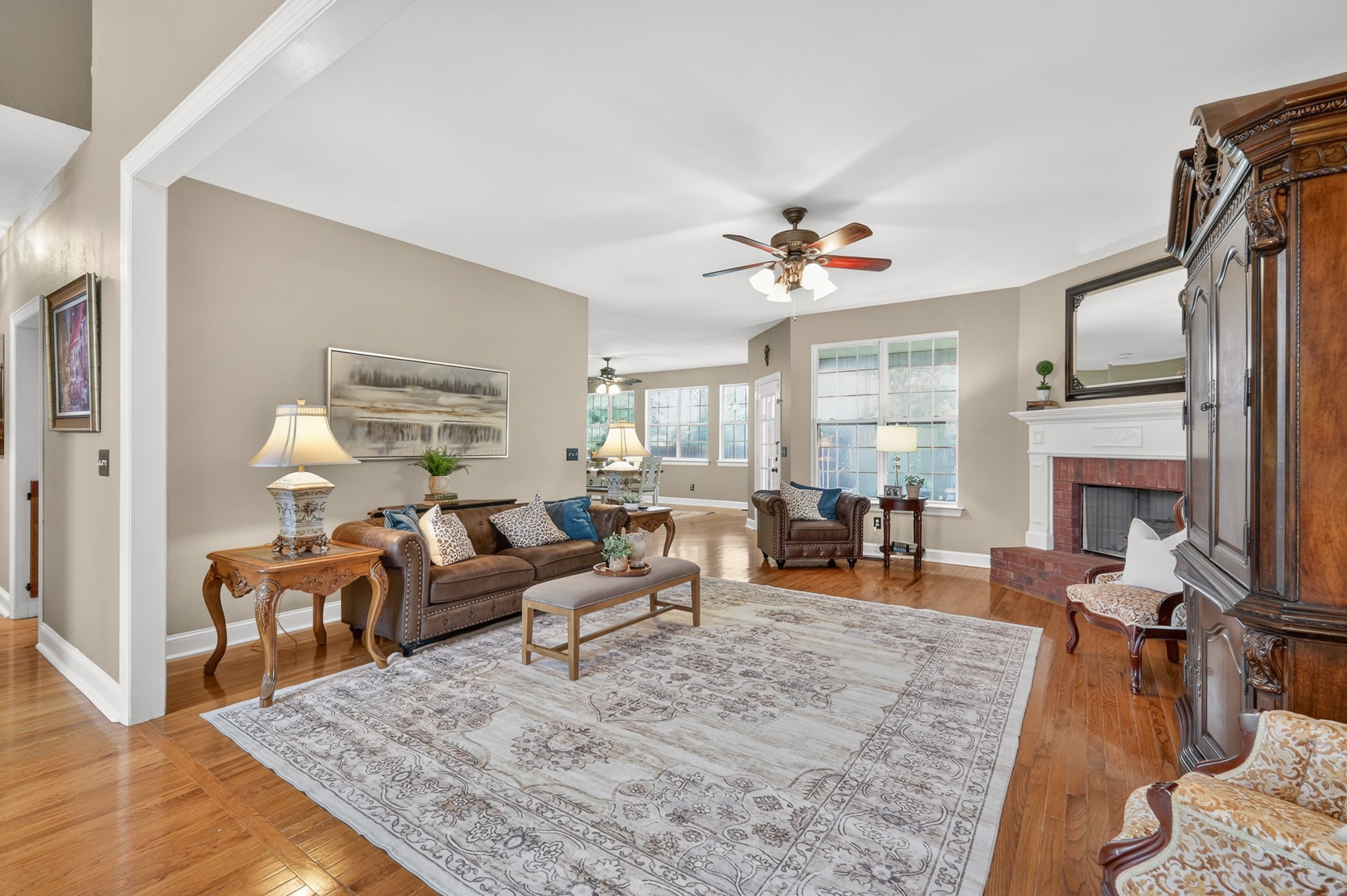 539 Forrest Pointe Drive Murfreesboro, TN 37130 - Photo 4 of 39