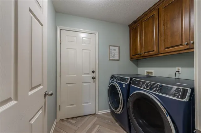 $485,000 | 3764 Southwest Boulder Drive, Lee's Summit, MO 64082