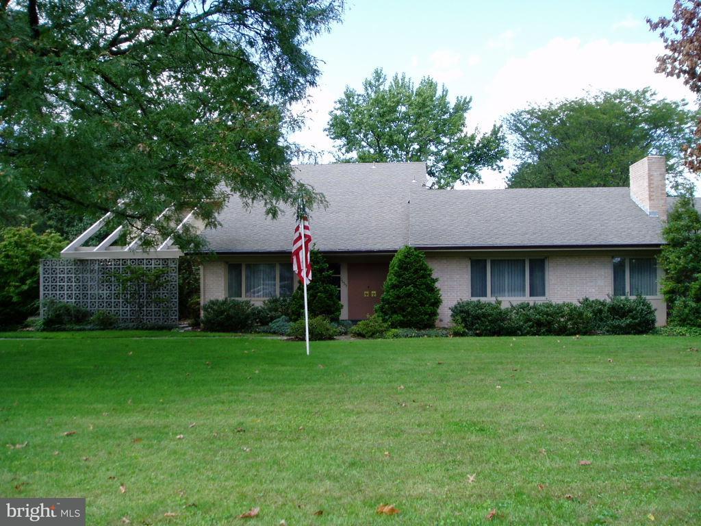 1655 Fieldcrest Road Lebanon, PA 17042 - Photo 1 of 1 Gallery Image 1