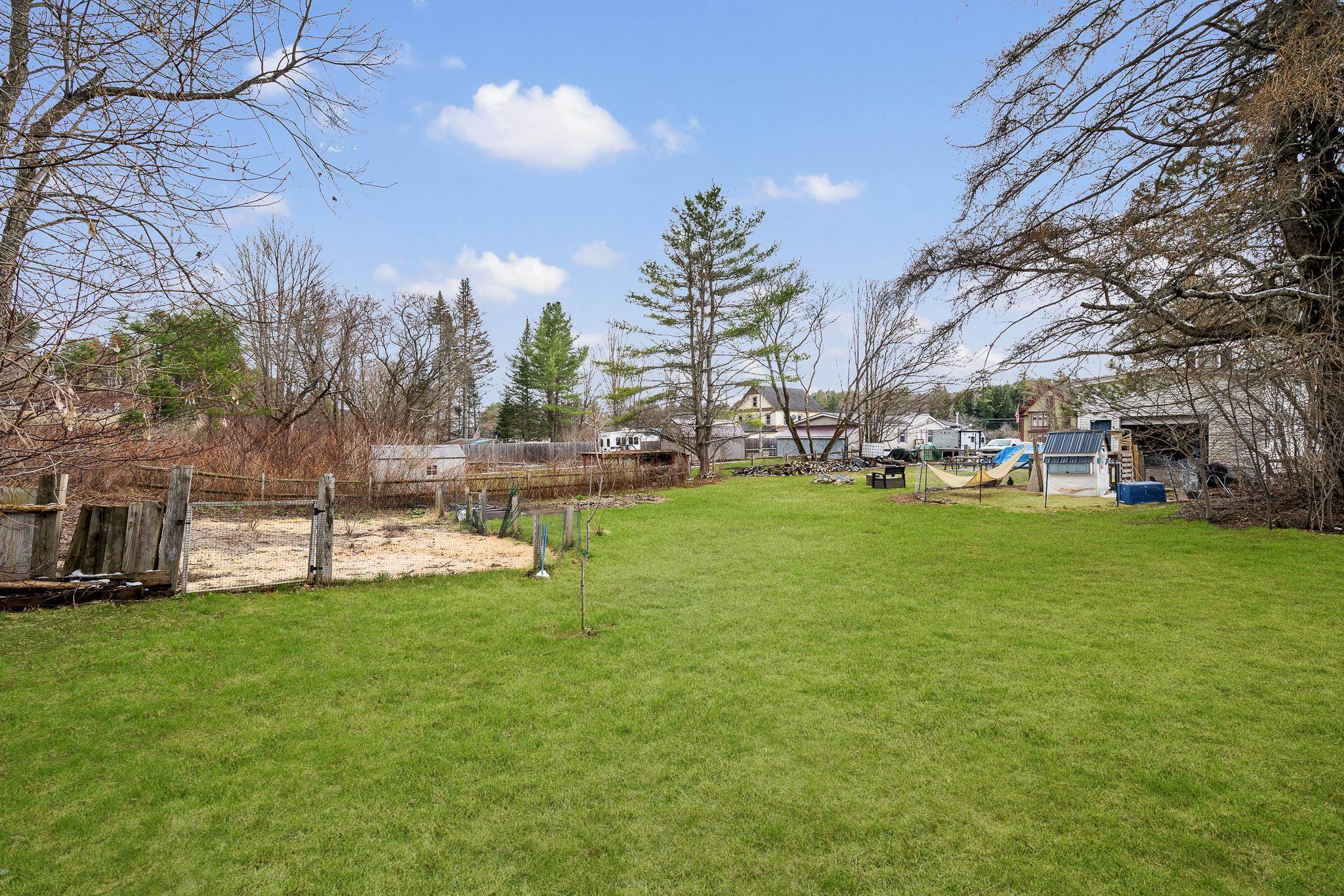 44 Main Street Stratford, NH 03590 - Photo 9 of 60