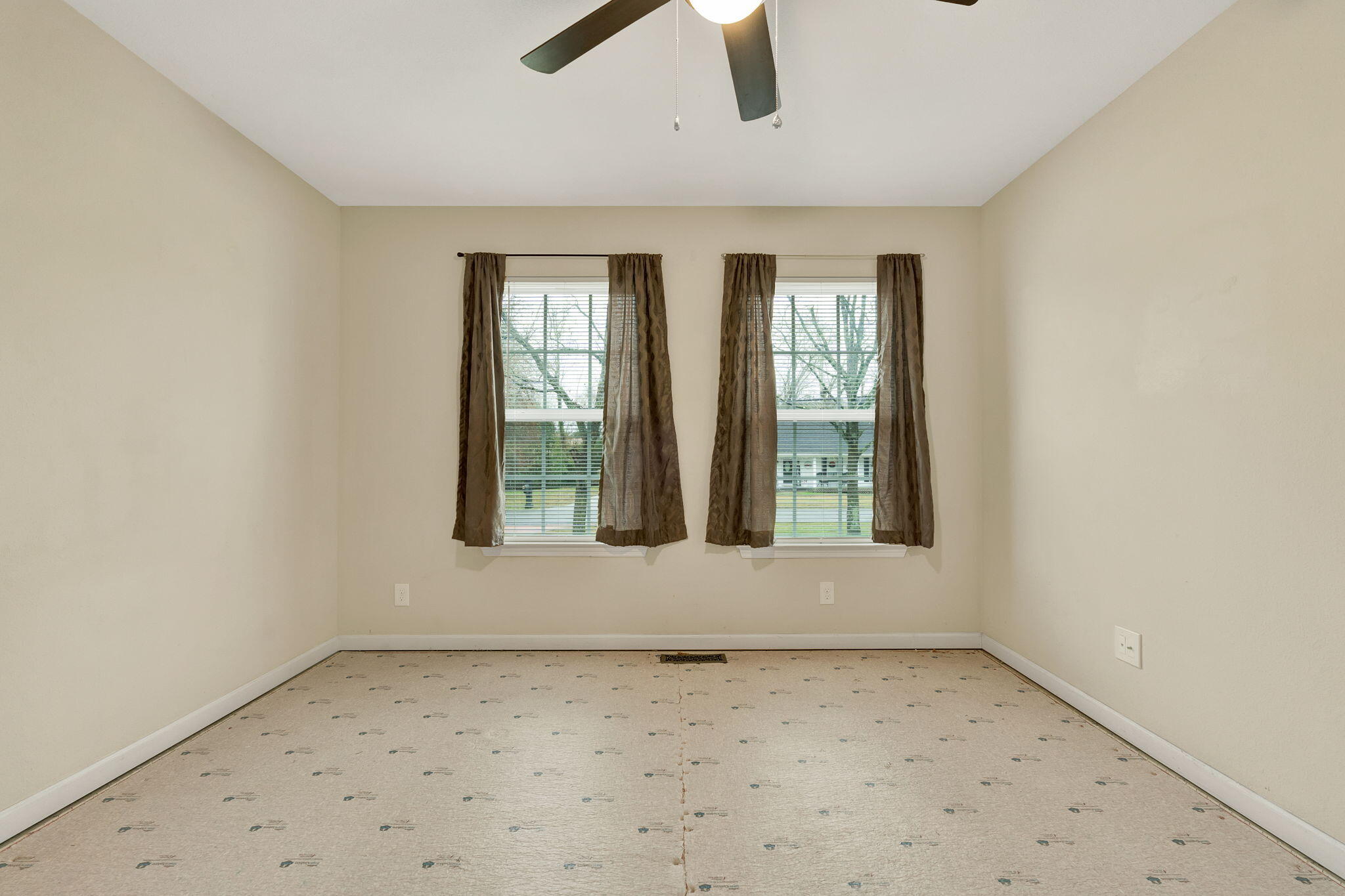 2025 Hawk Street Southeast Cleveland, TN 37323 - Photo 10 of 34 12-web-or-mls-DSC03264