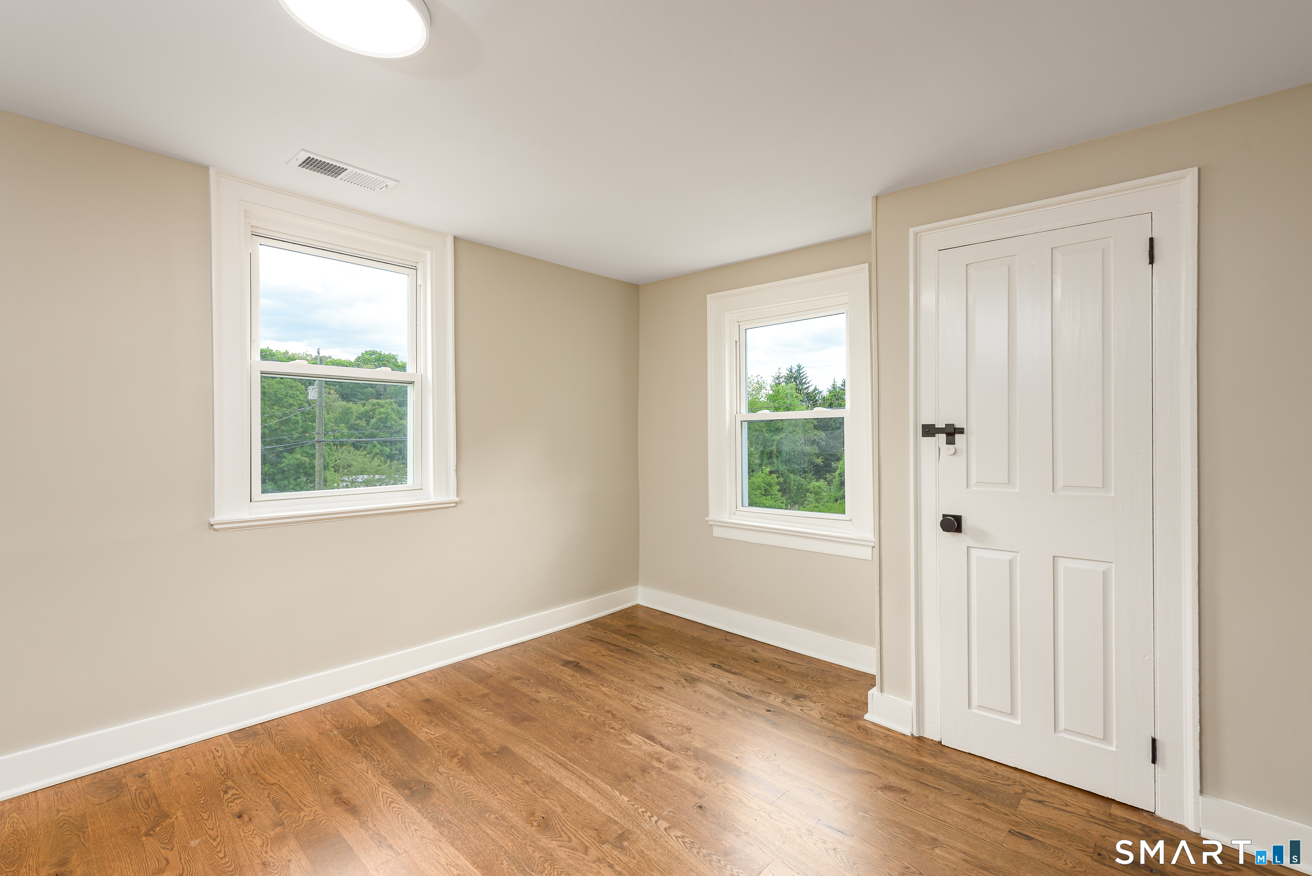 560 Manchester Road Glastonbury, CT 06033 - Photo 20 of 38