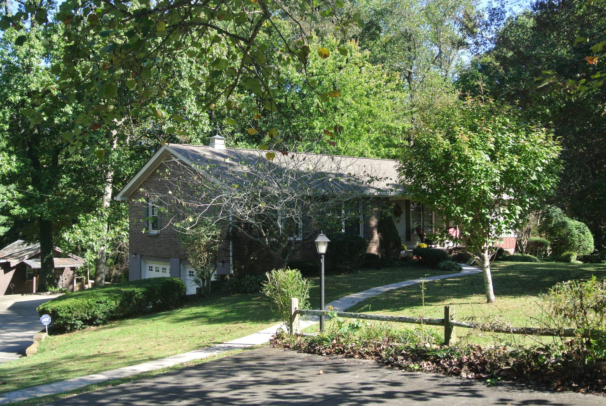 7638 Ridgewood Road Goodlettsville, TN 37072 - Photo 3 of 28 Gallery Image 3