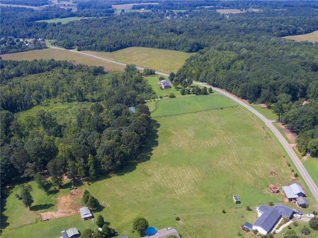 2912 Rant Drum Road Maiden, NC 28650 - Photo 13 of 29 Gallery Image 13