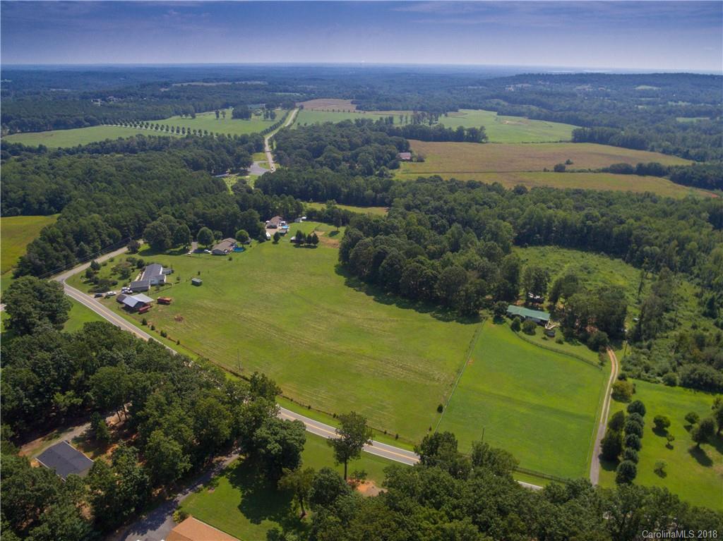 2912 Rant Drum Road Maiden, NC 28650 - Photo 5 of 29 Gallery Image 5