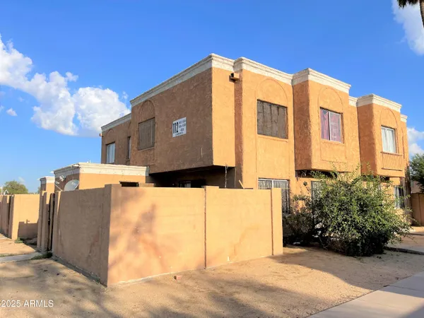 $1,095 | 4514 East Riverside Street, Phoenix, AZ 85040