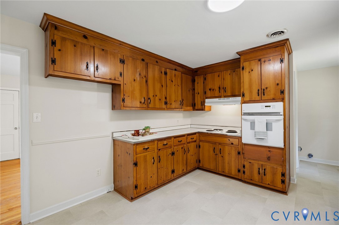 9151 Atlee Road Mechanicsville, VA 23116 - Photo 14 of 40 Gallery Image 14