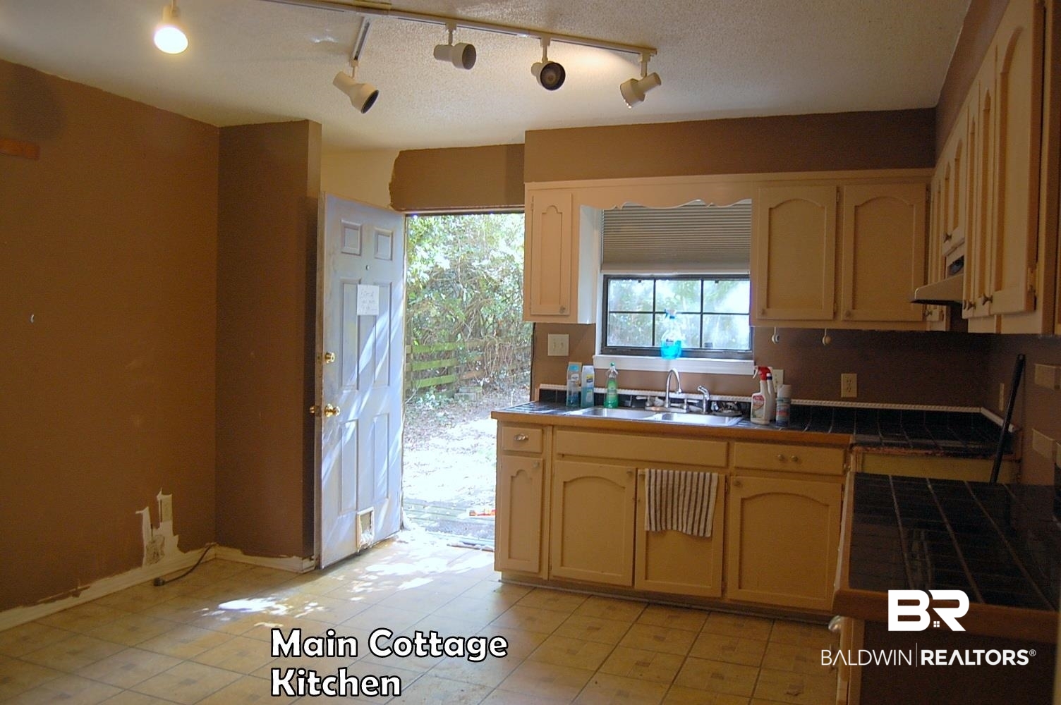 526 Grand Avenue Fairhope, AL 36532 - Photo 7 of 39