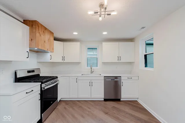 $189,900 | 128 1st Street, Tipton, IN 46072