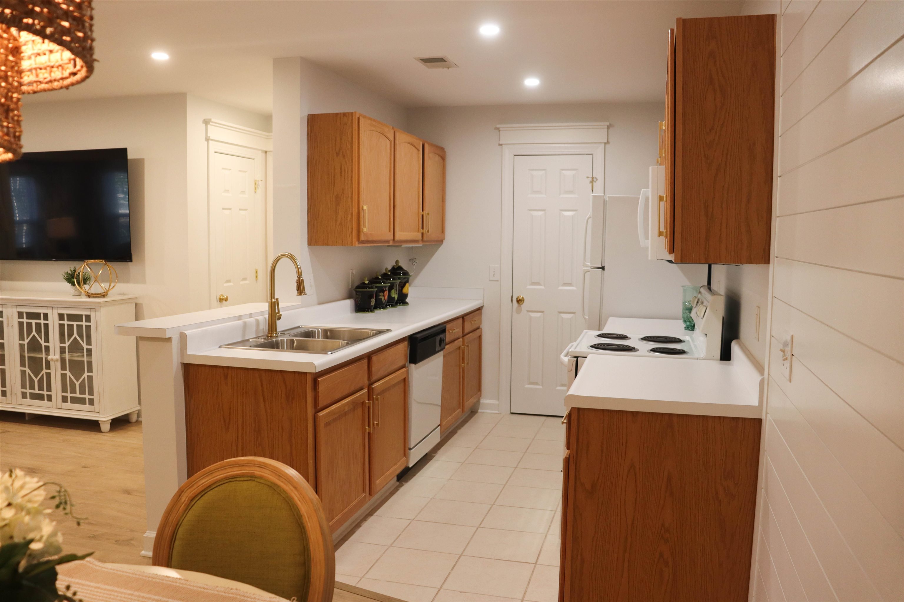 4384 Daphne Lane, Unit C Murrells Inlet, SC 29576 - Photo 14 of 40