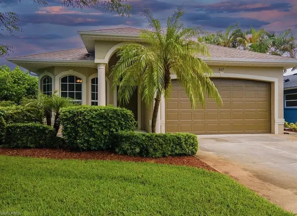 $4,400 | 847 98th Avenue North, Naples, FL 34108