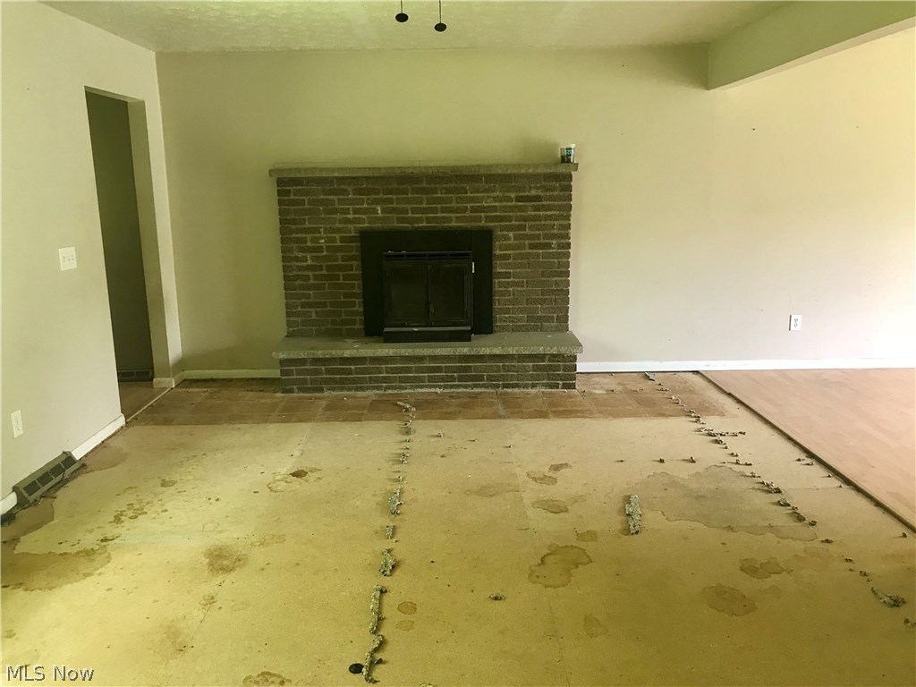 7800 Ravenna Road Painesville, OH 44077 - Photo 4 of 9 Gallery Image 4