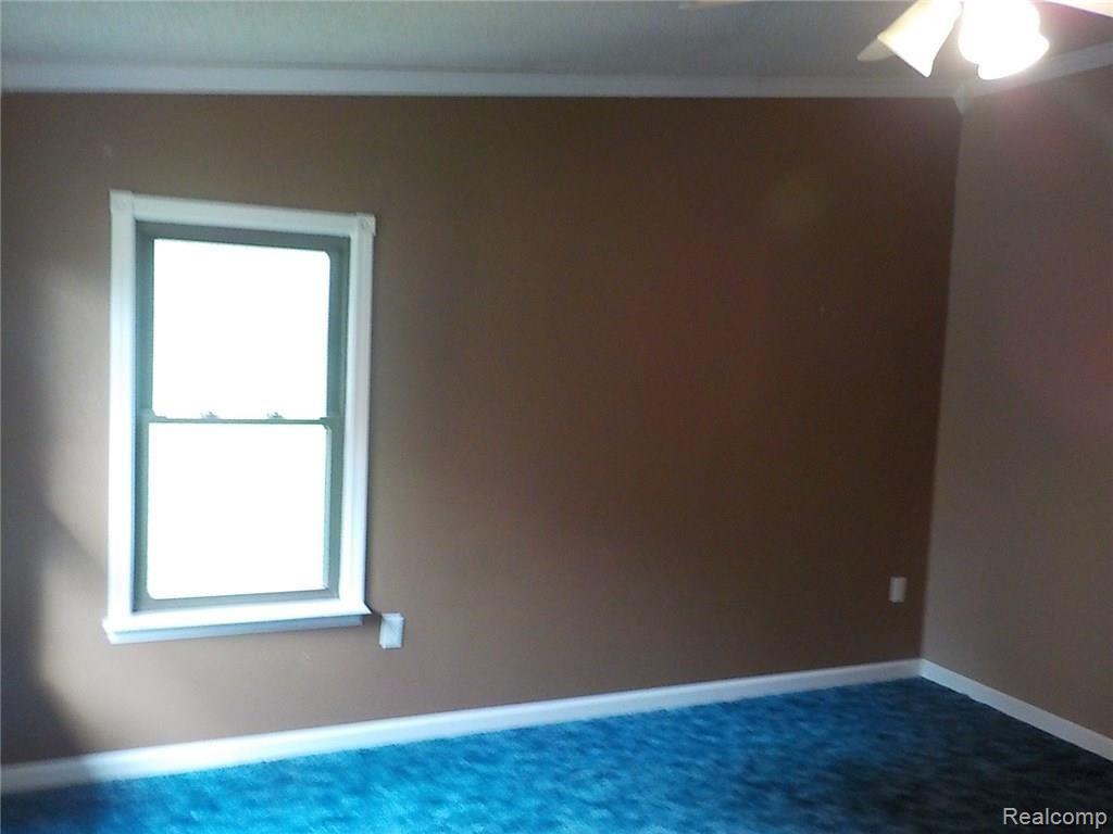 6372 North Belsay Road Flint, MI 48506 - Photo 17 of 25 DSCN8818.JPG