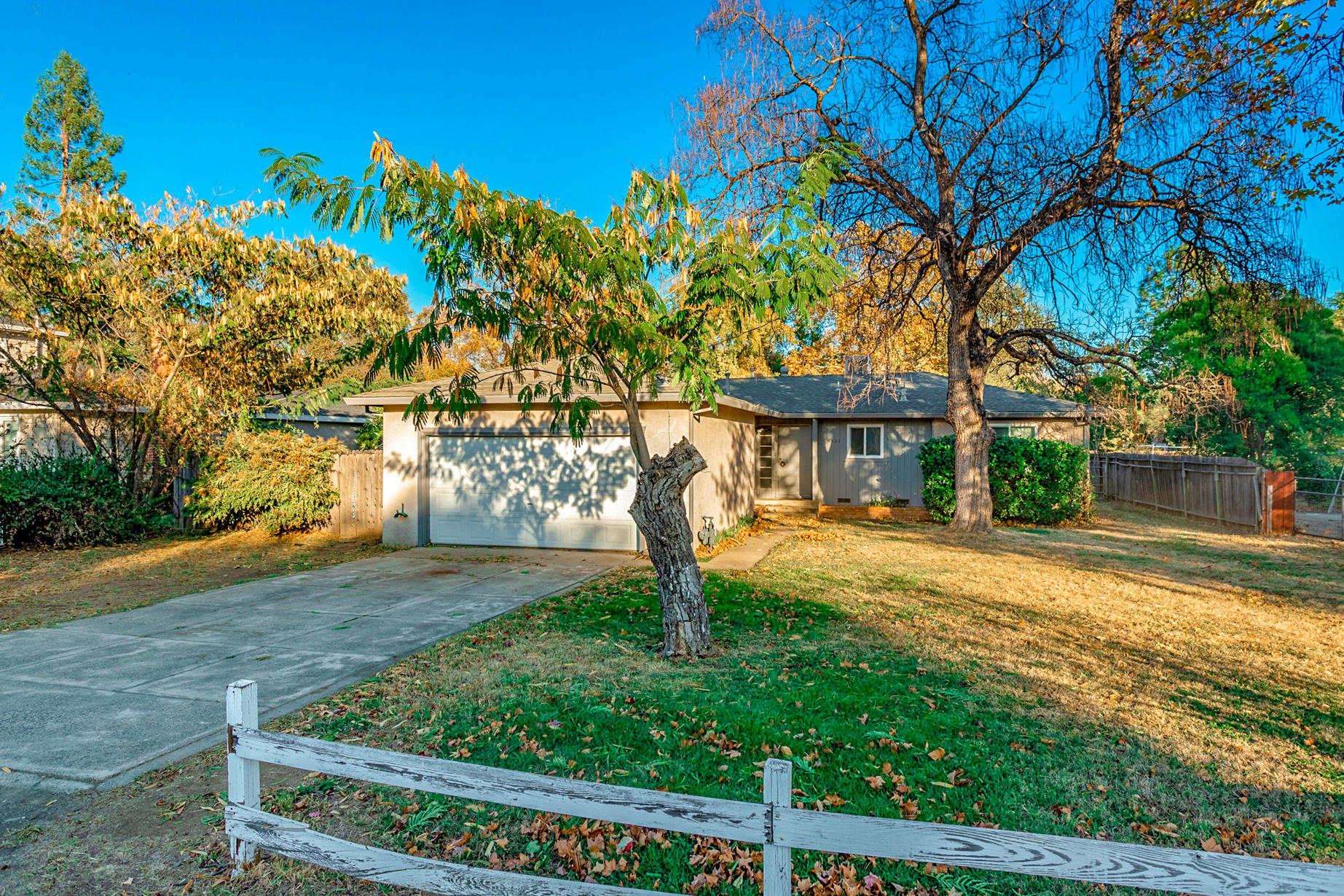 5121 Bidwell Road Redding, CA 96001 - Photo 1 of 17 2 front