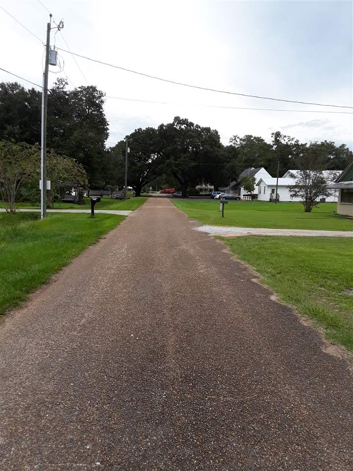 21905 4th Street Silverhill, AL 36576 - Photo 2 of 9