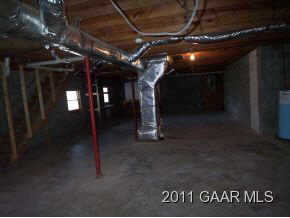 3453 Cold Springs Road Greenville, VA 24440 - Photo 4 of 7 a view of an empty room