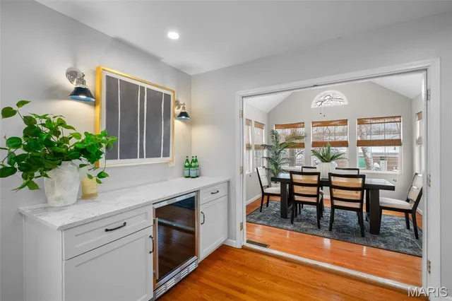 $639,000 | 9440 Dennison Grove Court, Sunset Hills, MO 63126