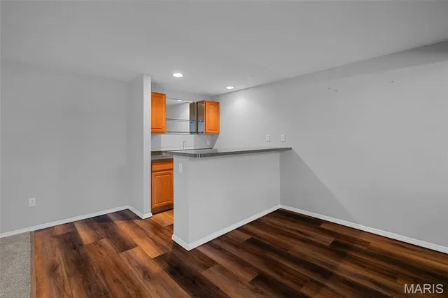 $639,000 | 9440 Dennison Grove Court, Sunset Hills, MO 63126