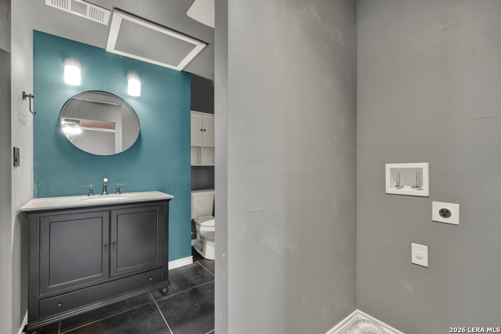 499 Lakeway Spring Branch, TX 78070 - Photo 18 of 47