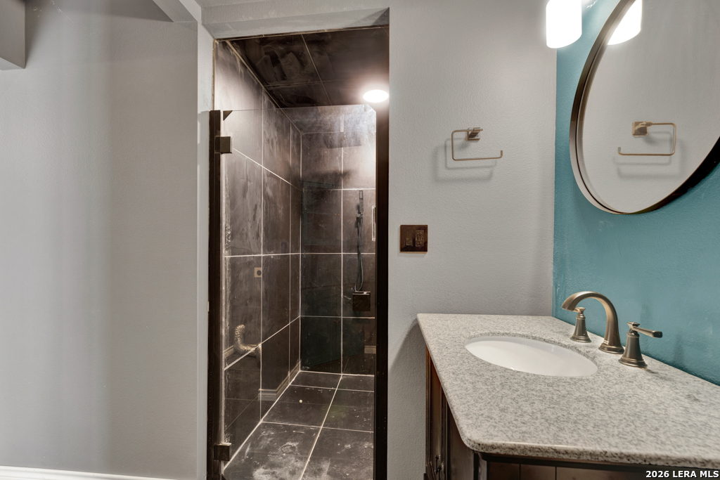 499 Lakeway Spring Branch, TX 78070 - Photo 20 of 47