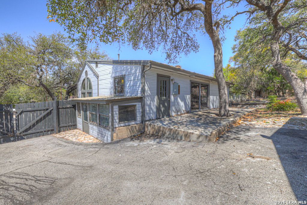 499 Lakeway Spring Branch, TX 78070 - Photo 25 of 47