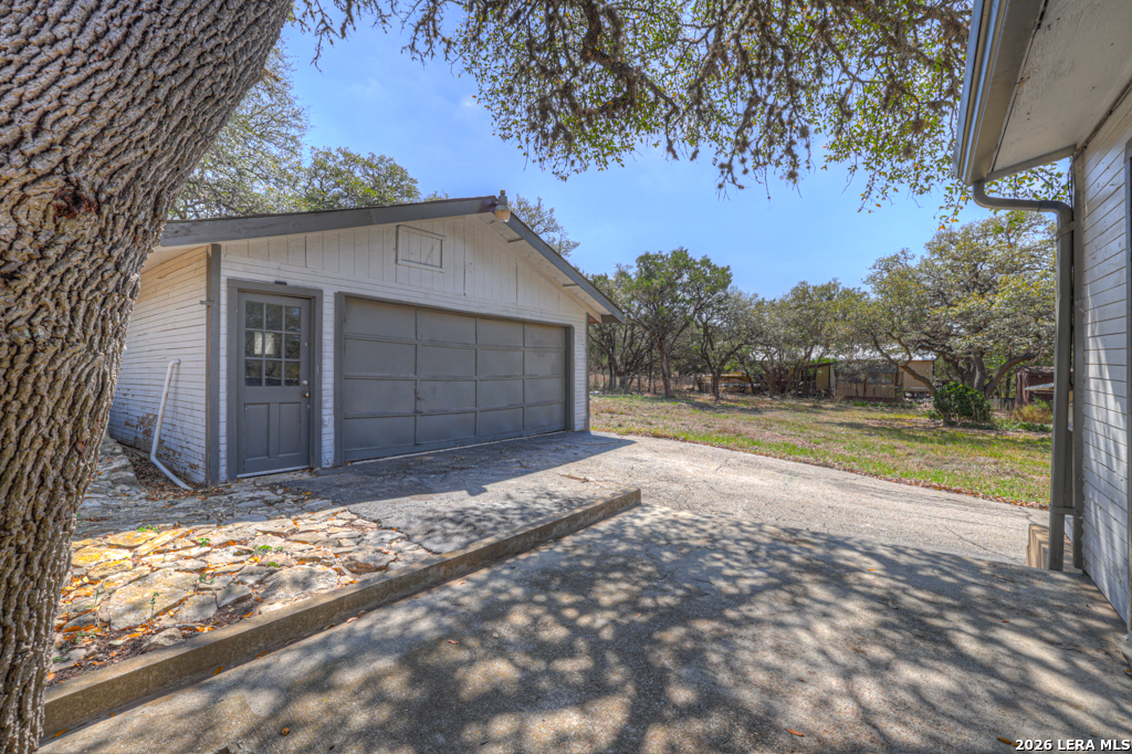 499 Lakeway Spring Branch, TX 78070 - Photo 29 of 47