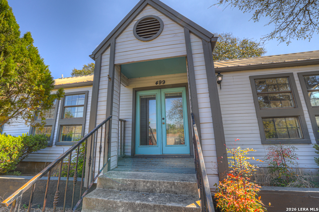 499 Lakeway Spring Branch, TX 78070 - Photo 3 of 47