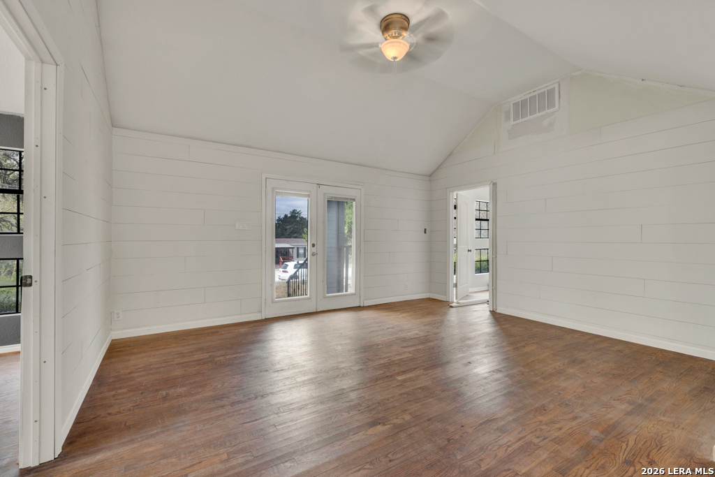 499 Lakeway Spring Branch, TX 78070 - Photo 4 of 47