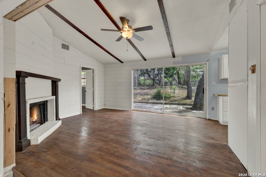 499 Lakeway Spring Branch, TX 78070 - Photo 8 of 47