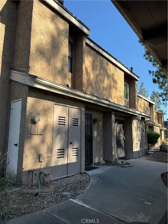 $1,900 | 901 South Mountain Avenue, Ontario, CA 91762