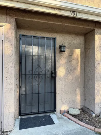 $1,900 | 901 South Mountain Avenue, Ontario, CA 91762