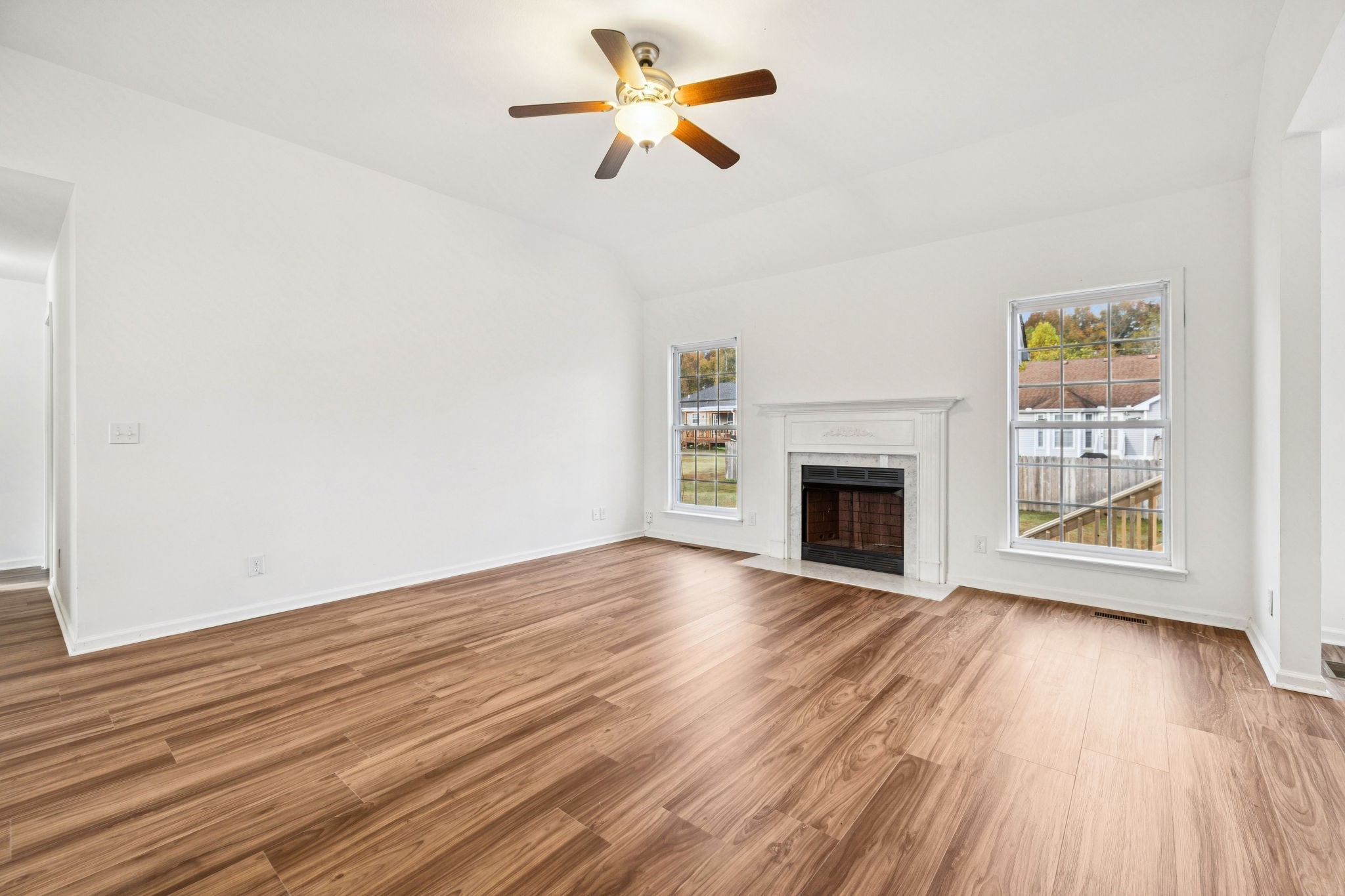 238 Clydesdale Lane Springfield, TN 37172 - Photo 8 of 34