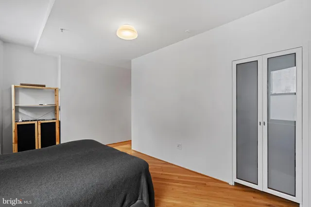 $885,000 | 1213-15 Locust Street, Unit B, Philadelphia, PA 19107