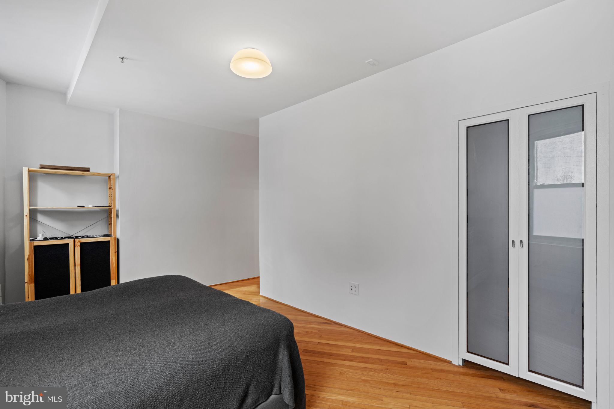 1213-15 Locust Street, Unit B Philadelphia, PA 19107 - Photo 20 of 38