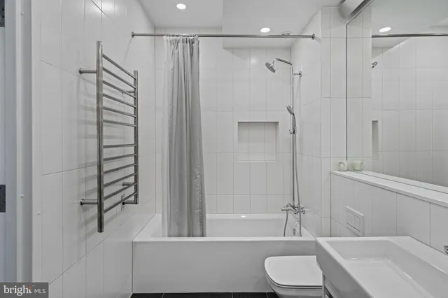 $885,000 | 1213-15 Locust Street, Unit B, Philadelphia, PA 19107