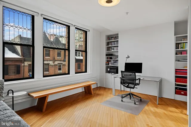 $885,000 | 1213-15 Locust Street, Unit B, Philadelphia, PA 19107