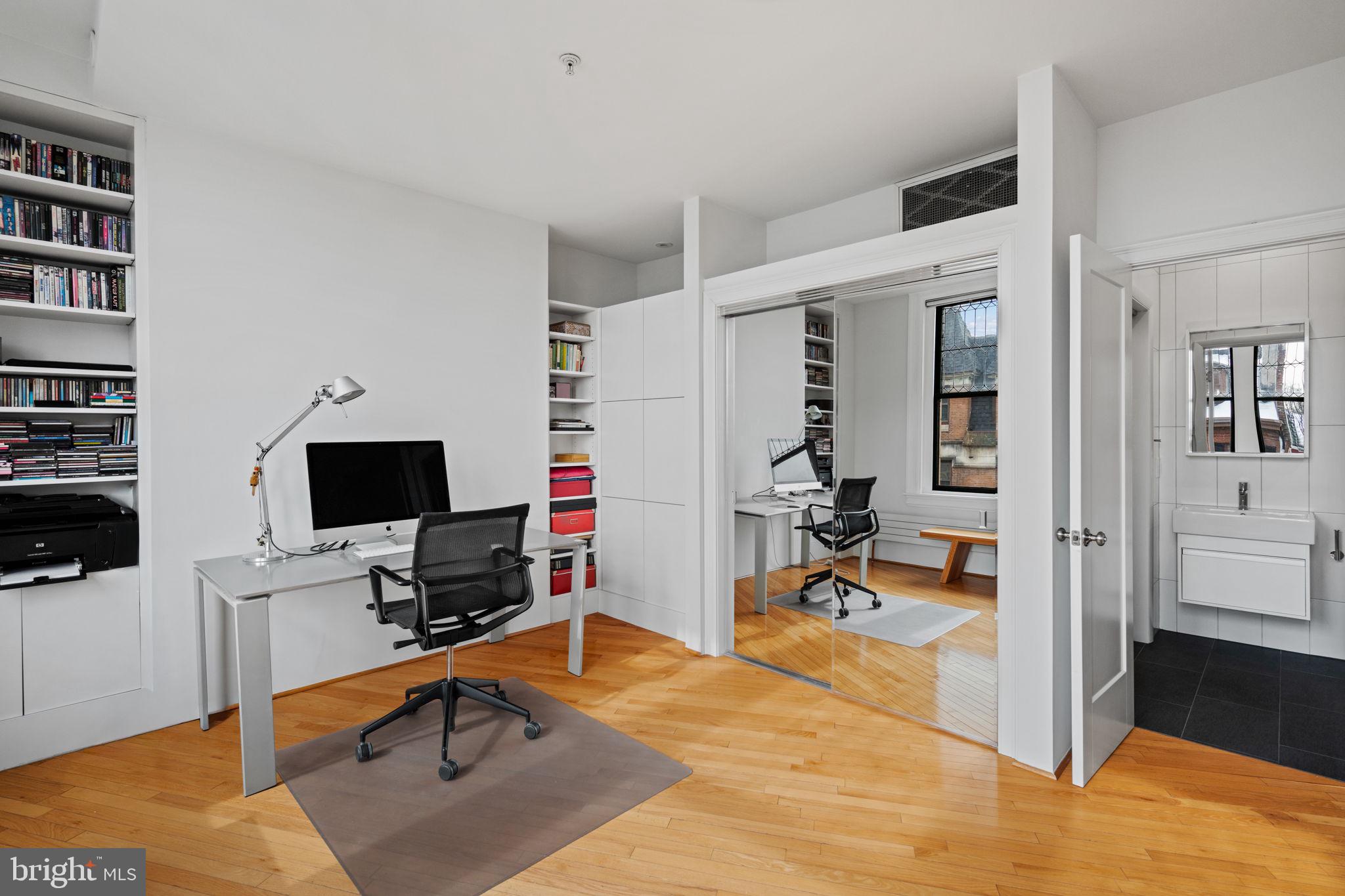 1213-15 Locust Street, Unit B Philadelphia, PA 19107 - Photo 27 of 38