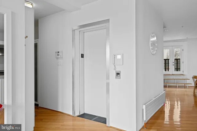 $885,000 | 1213-15 Locust Street, Unit B, Philadelphia, PA 19107