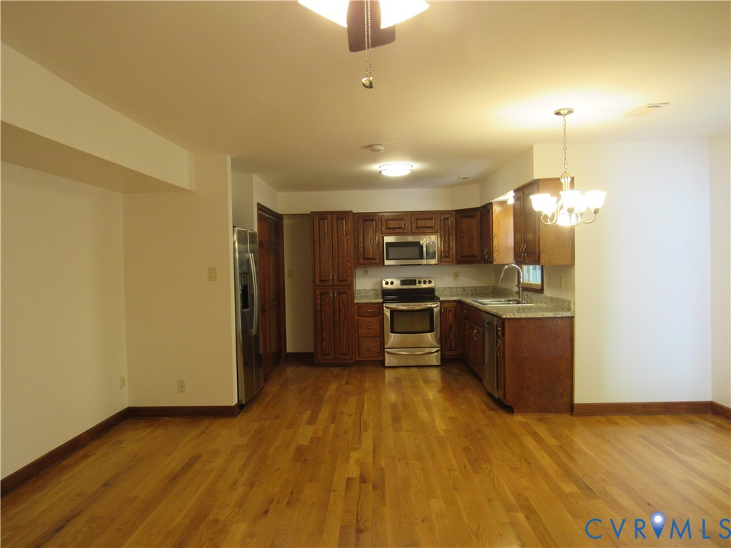 2818 Brookforest Road Midlothian, VA 23112 - Photo 11 of 27