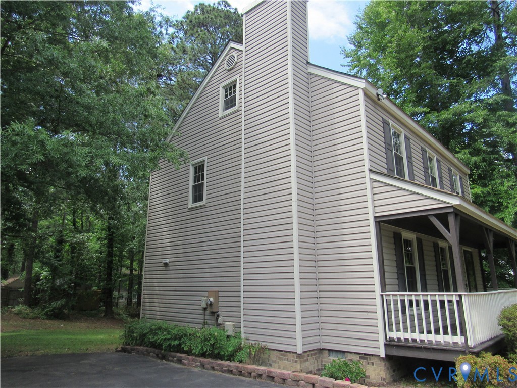 2818 Brookforest Road Midlothian, VA 23112 - Photo 2 of 27