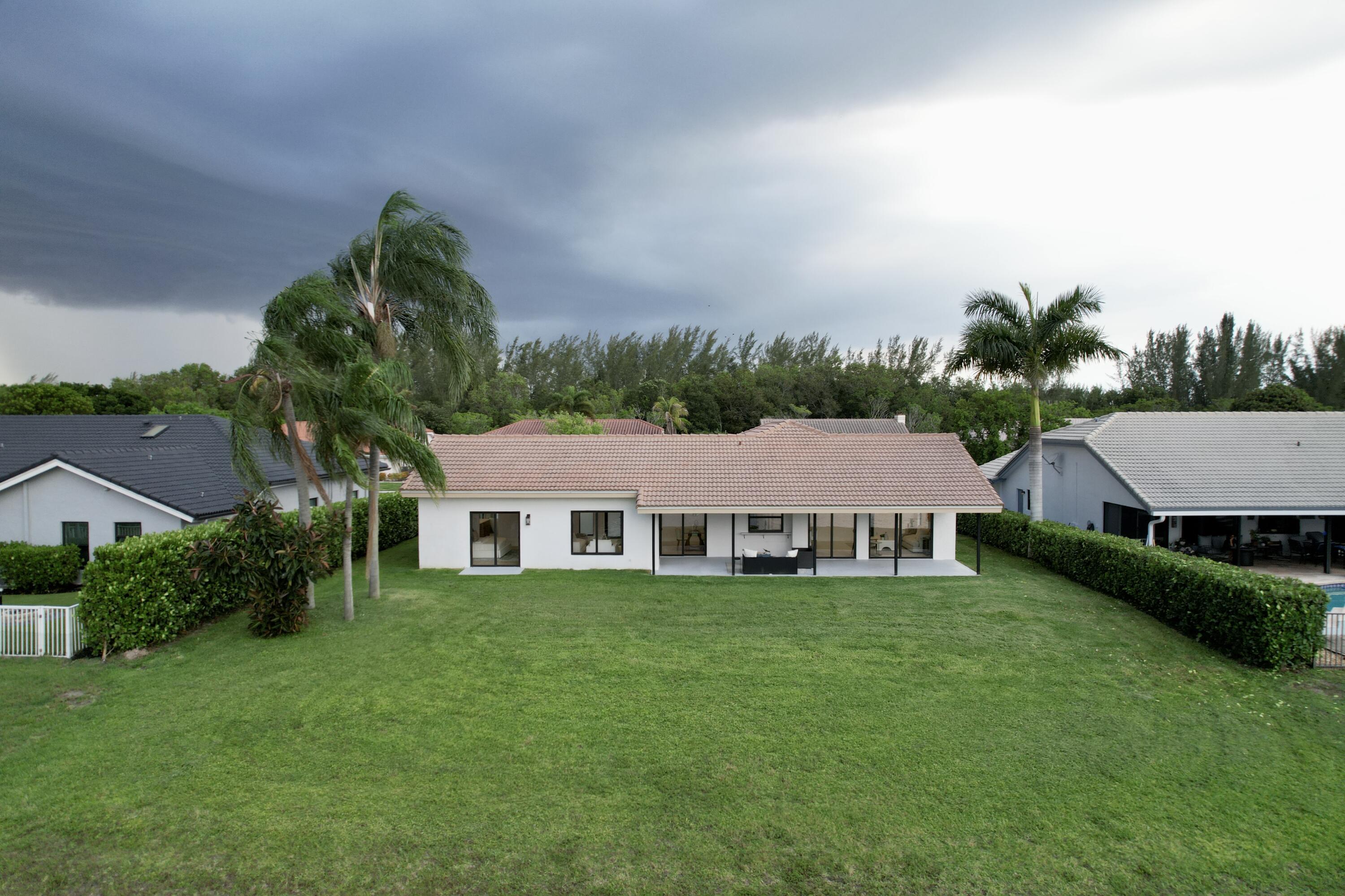 11741 Island Lakes Lane Boca Raton, FL 33498 - Photo 45 of 57 11741 Island Lakes Ln_44