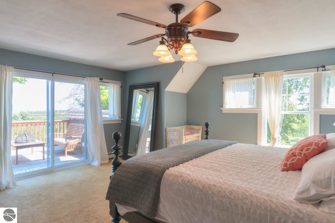 3263 Eimen Road Traverse City, MI 49686 - Photo 18 of 34 1775520-17.JPG